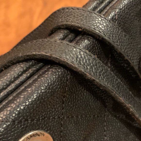 CHANEL Caviar Satchel w/
Gunmetal Hardware - Picture 6 of 16